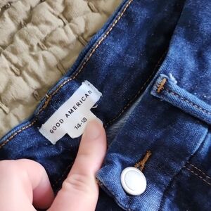 Good American Blue Denim Jeans Always Fit Sizes